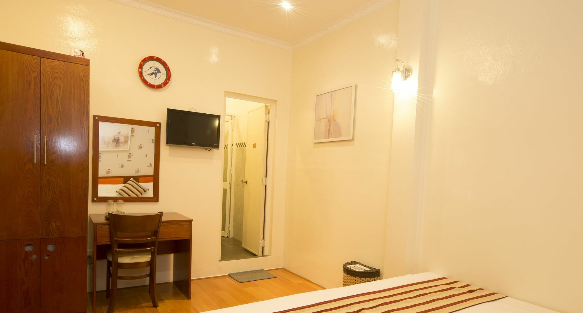 Saigon Crystal Hotel Хошимин Экстерьер фото
